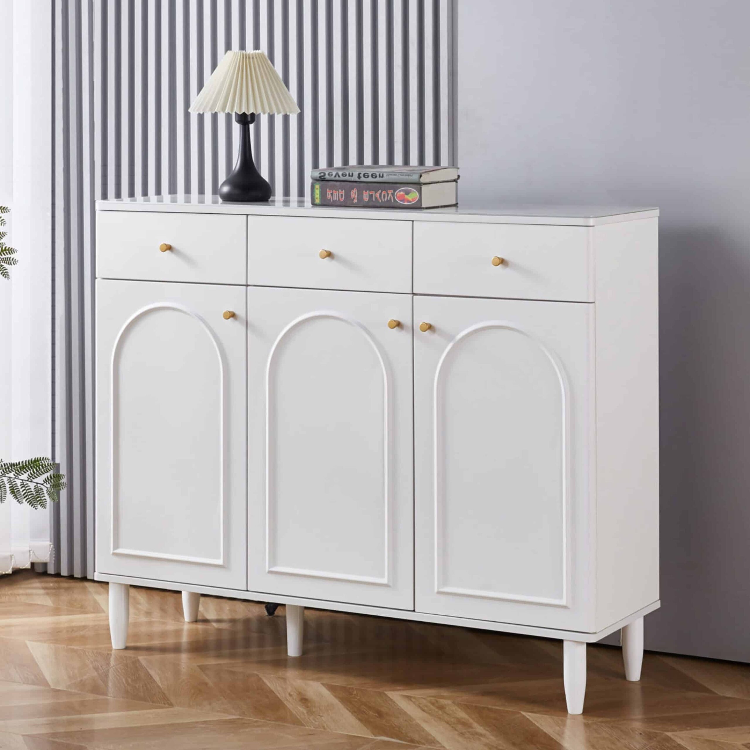 4 ft Fervid 3 Doors Cabinet Kerinchi Cheras KL Eco City Main Photo