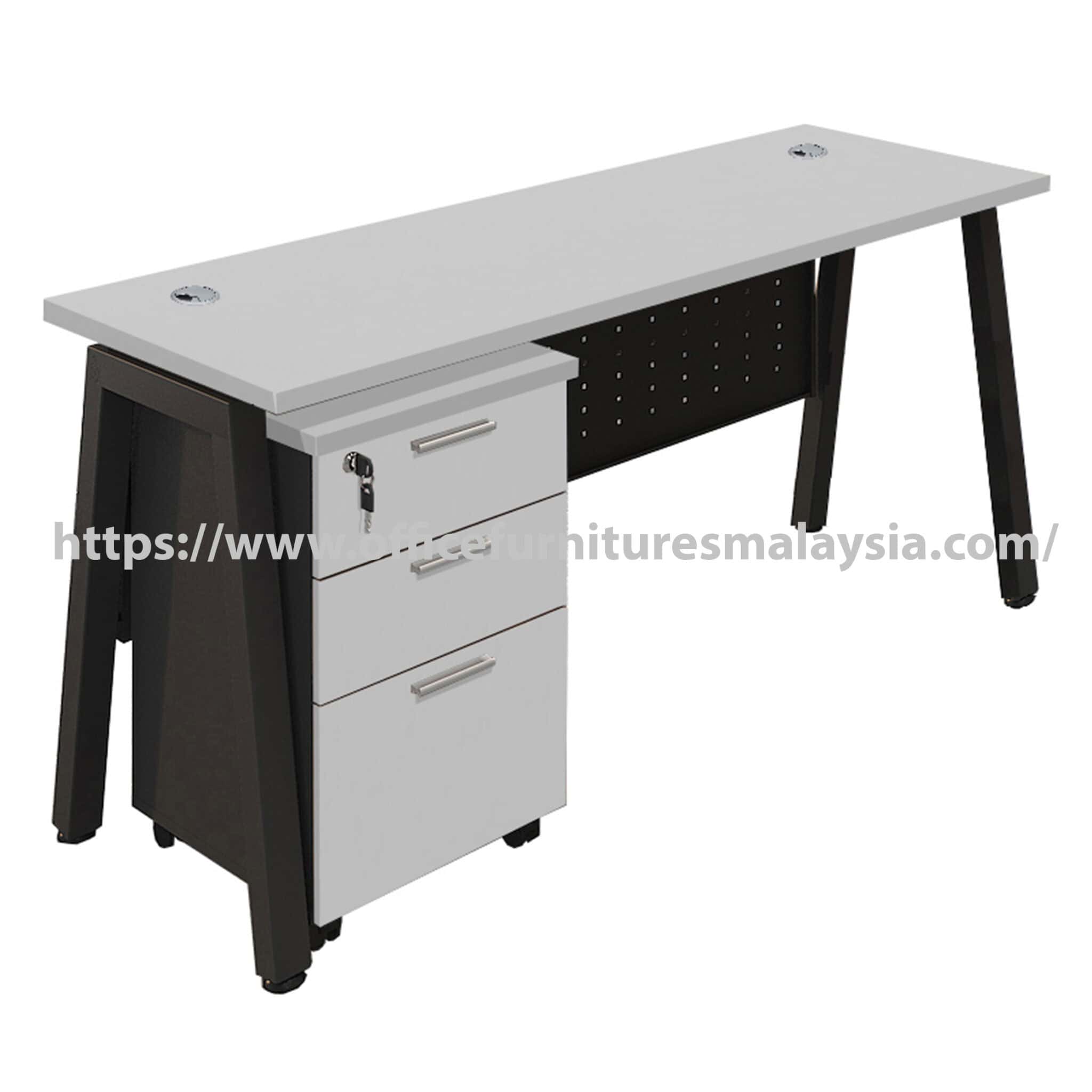 5 ft Steady Rectangular Table Jenjarom Sepang Melaka